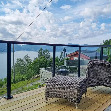 Prachtig In Lavik (Sogn og Fjordane)