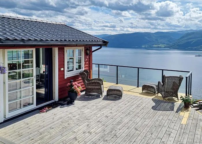 Stunning In Tatil Evi Lavik (Sogn og Fjordane)